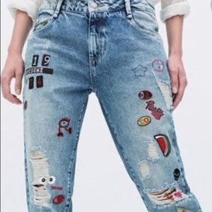 ZARA  patch jeans 👖